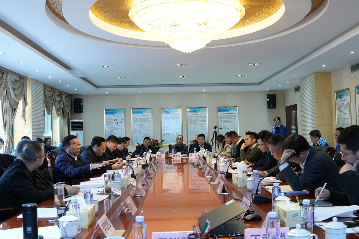 陕西省政协调研西安市专精特新“小巨人”企业座谈会在思坦仪器顺利召开